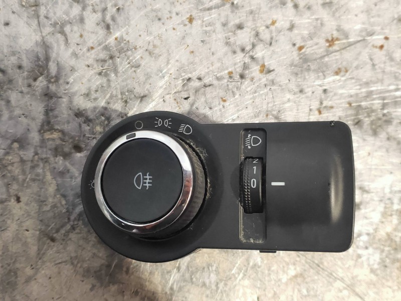 Recambio de mando multifuncion para chevrolet aveo berlina hatchback lt referencia OEM IAM 96892015 10009521 