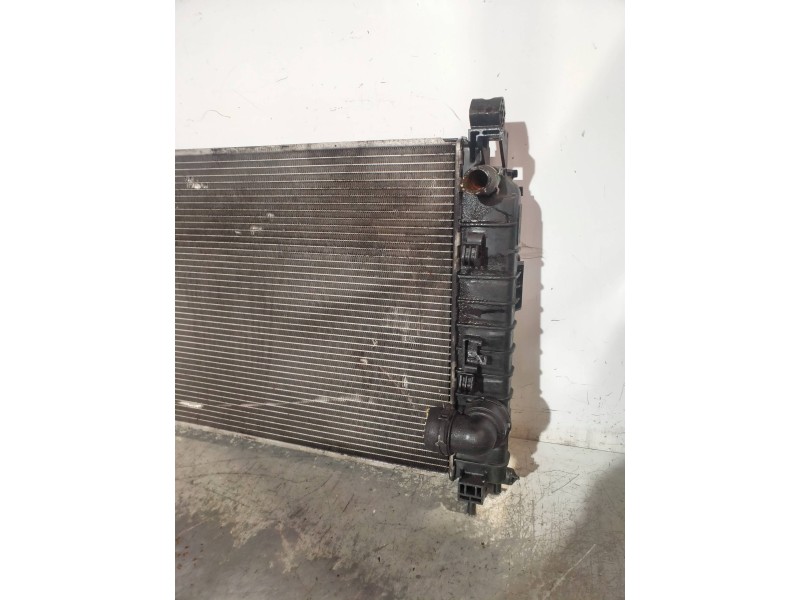 Recambio de radiador agua para chevrolet aveo berlina hatchback lt referencia OEM IAM 11K18AZ 622836 T300