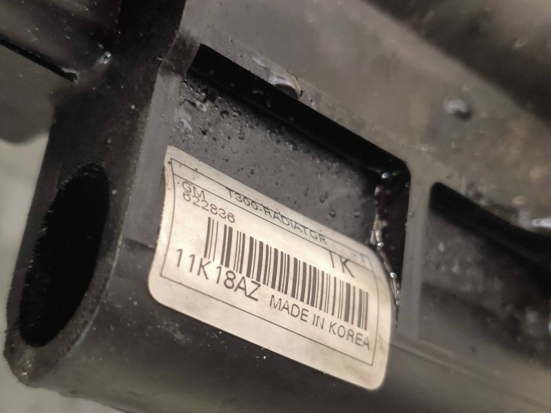 Recambio de radiador agua para chevrolet aveo berlina hatchback lt referencia OEM IAM 11K18AZ 622836 T300
