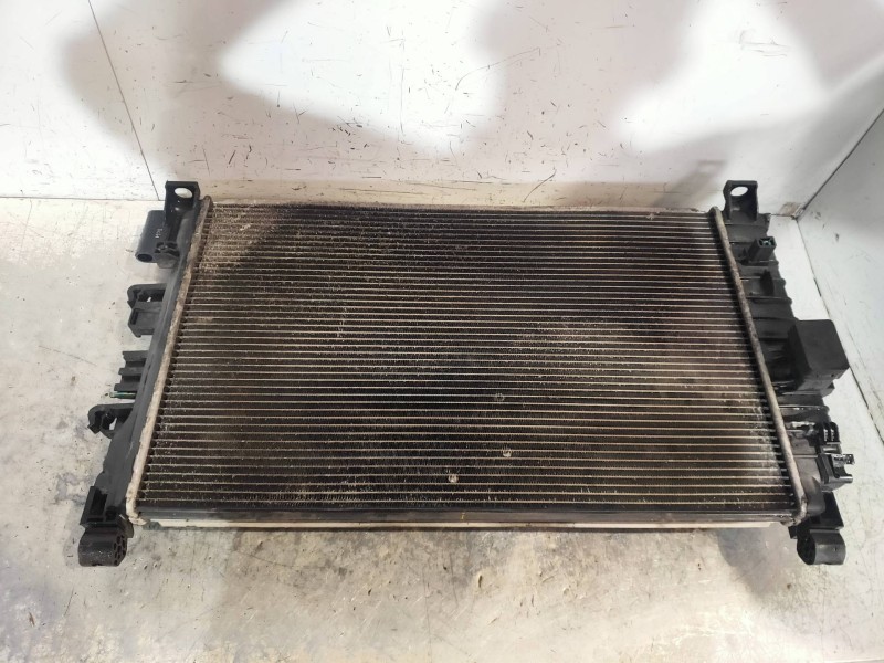 Recambio de radiador agua para chevrolet aveo berlina hatchback lt referencia OEM IAM 11K18AZ 622836 T300