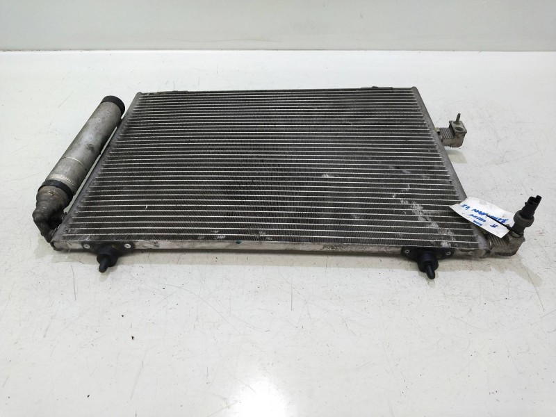 Recambio de condensador / radiador aire acondicionado para fiat ulysse (179) 2.0 16v jtd cat referencia OEM IAM 870231R  