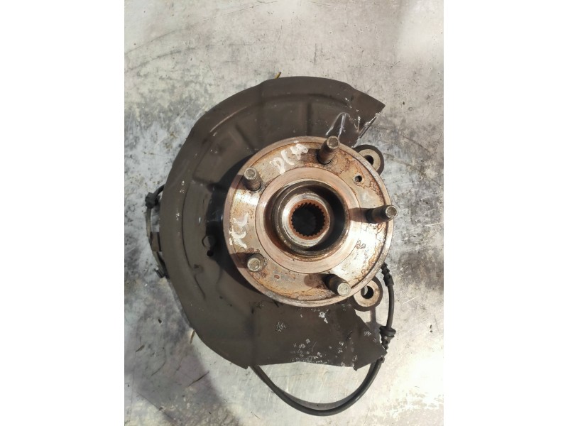 Recambio de mangueta delantera derecha para chevrolet aveo berlina hatchback lt referencia OEM IAM   