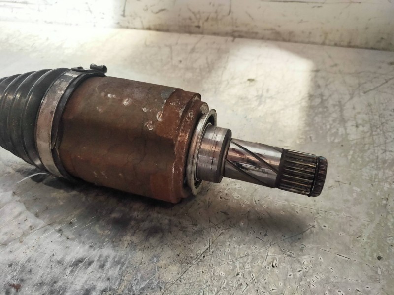 Recambio de transmision delantera izquierda para chevrolet aveo berlina hatchback lt referencia OEM IAM 96852740  