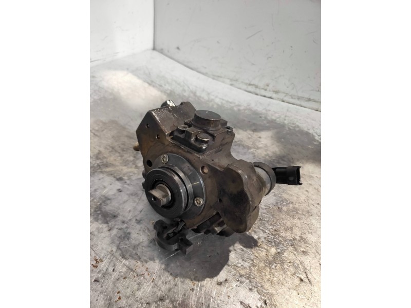 Recambio de bomba inyeccion para chevrolet aveo berlina hatchback lt referencia OEM IAM 0445010247 55575157 4704543