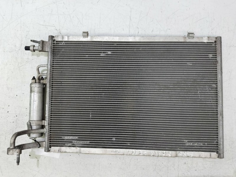 Recambio de condensador / radiador aire acondicionado para ford fiesta (cb1) ambiente referencia OEM IAM   