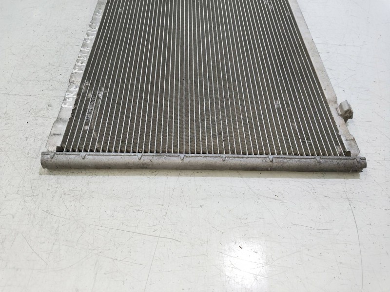 Recambio de condensador / radiador aire acondicionado para ford fiesta (cb1) ambiente referencia OEM IAM   