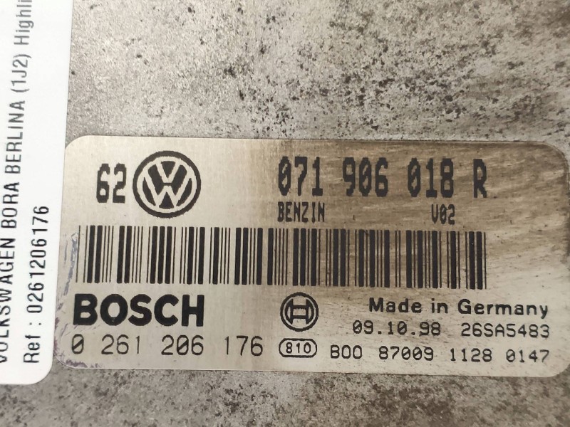 Recambio de centralita motor uce para volkswagen bora berlina (1j2) highline referencia OEM IAM 0261206176 071906018R 