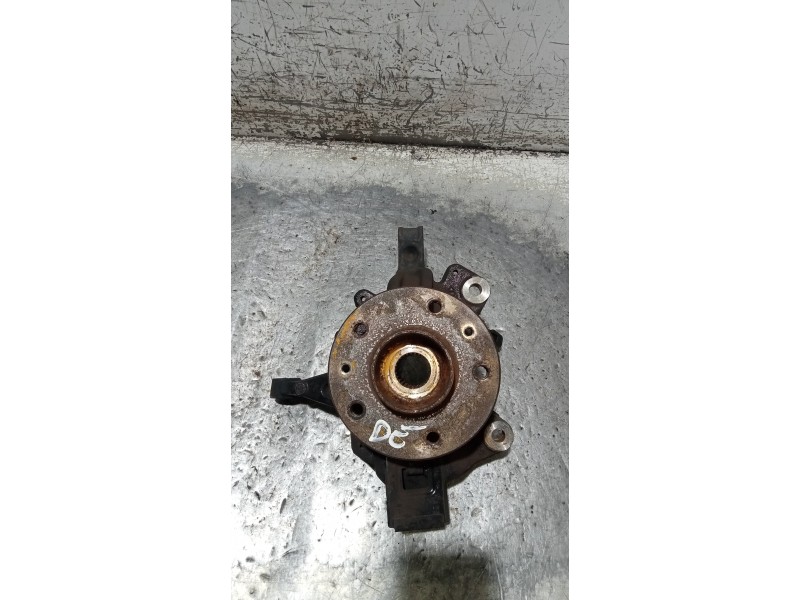 Recambio de mangueta delantera derecha para renault scenic iii dynamique referencia OEM IAM   
