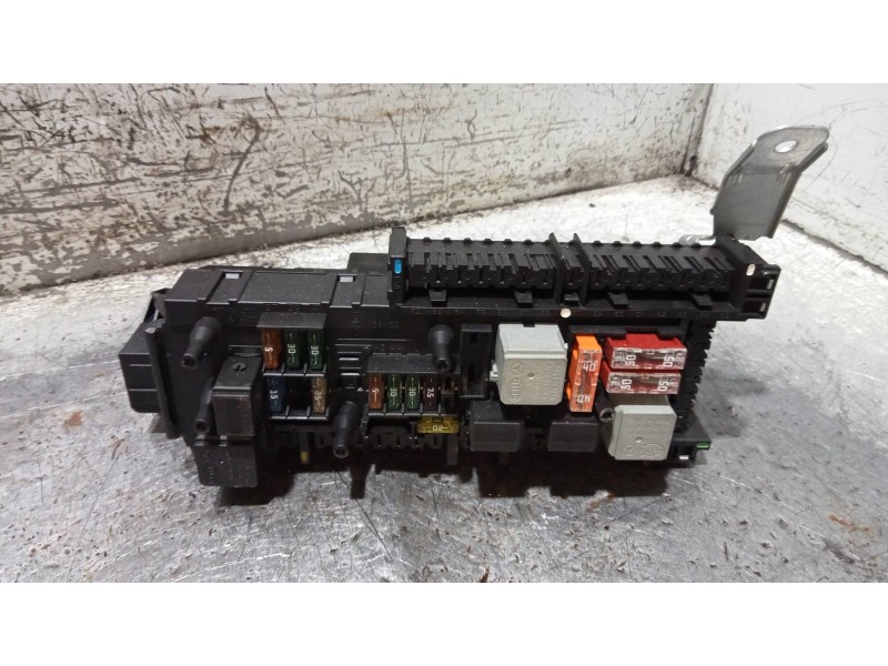 Recambio de caja reles / fusibles para mercedes clase c (w204) familiar c 200 t cdi blueefficiency (204.201) referencia OEM IAM 
