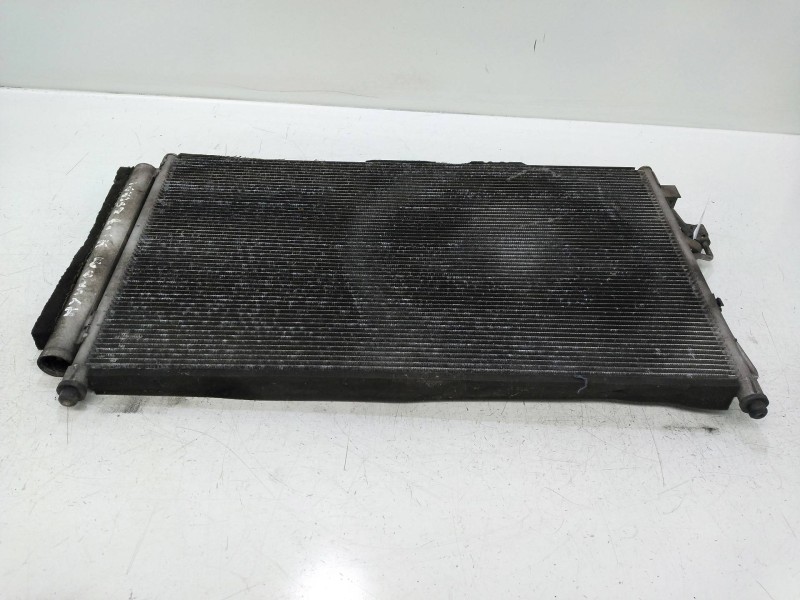 Recambio de condensador / radiador aire acondicionado para hyundai h1 2.5 crdi cat referencia OEM IAM   