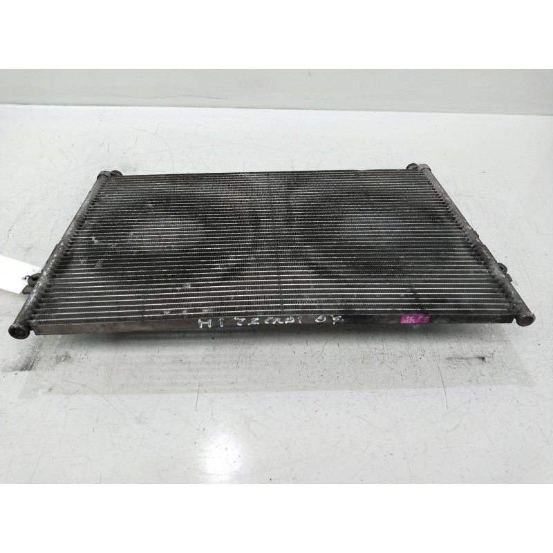 Recambio de condensador / radiador aire acondicionado para hyundai h 1 h 1 furg.caja cerr.c. puerta referencia OEM IAM 976064A25