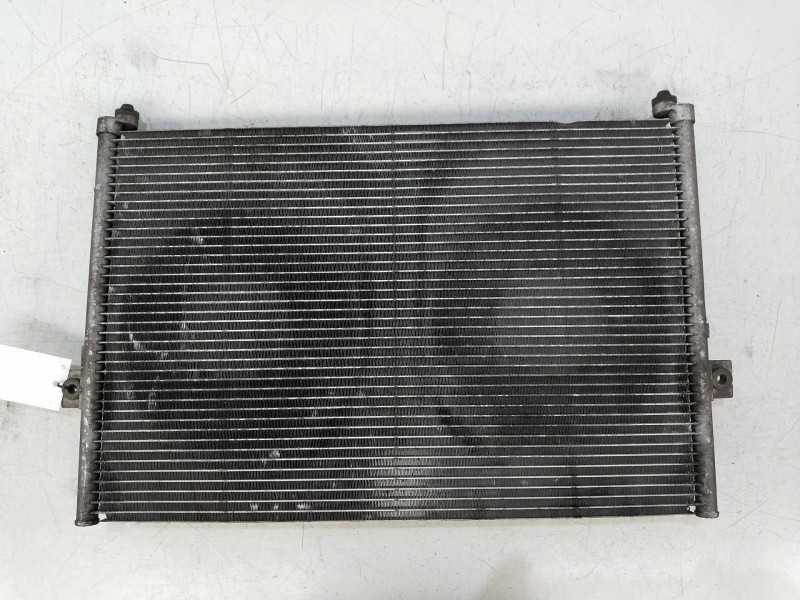 Recambio de condensador / radiador aire acondicionado para hyundai h 1 h 1 furg.caja cerr.c. puerta referencia OEM IAM 976064A25