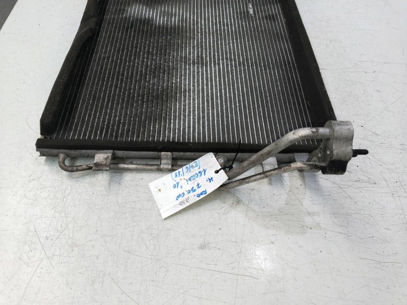 Recambio de condensador / radiador aire acondicionado para hyundai i30cw 1.6 crdi cat referencia OEM IAM   