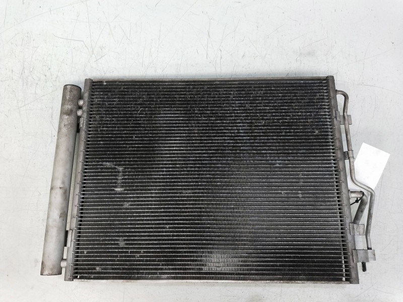 Recambio de condensador / radiador aire acondicionado para hyundai i30cw 1.6 crdi cat referencia OEM IAM   