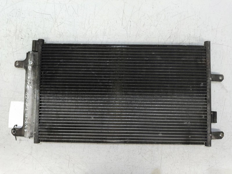 Recambio de condensador / radiador aire acondicionado para iveco daily combi referencia OEM IAM    Recambio de condensador / radiador aire acondicionado para iveco daily combi referencia OEM IAM