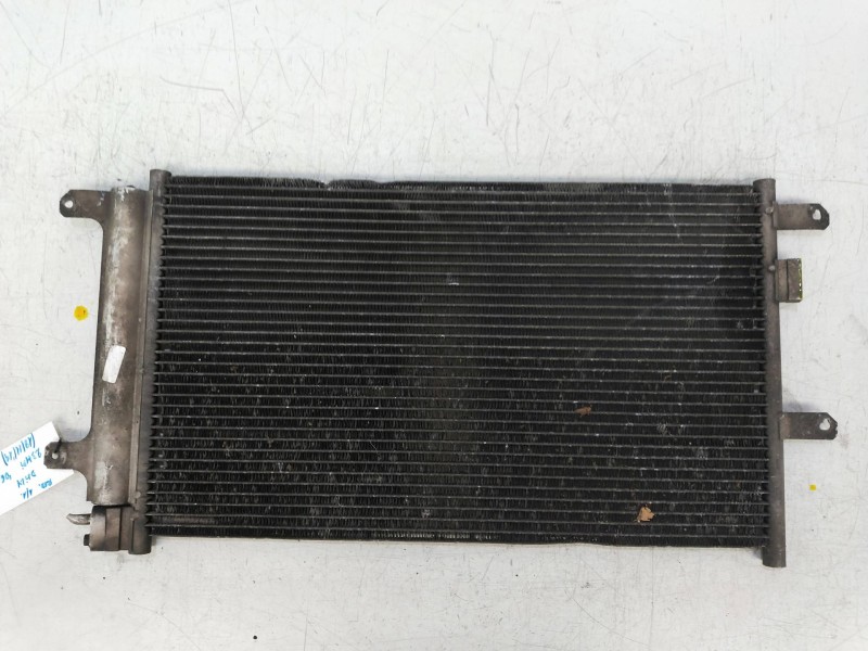 Recambio de condensador / radiador aire acondicionado para iveco daily caja cerrada (2006 =>) 2.3 diesel cat referencia OEM IAM 