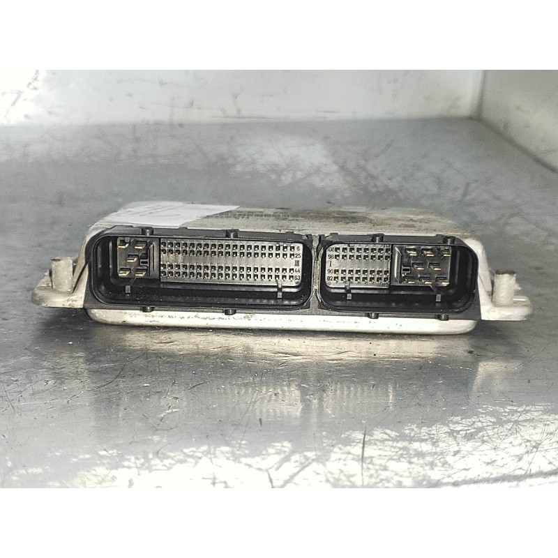 Recambio de centralita motor uce para audi a3 (8l) 1.9 tdi ambiente referencia OEM IAM 0281010123 038906012BB 