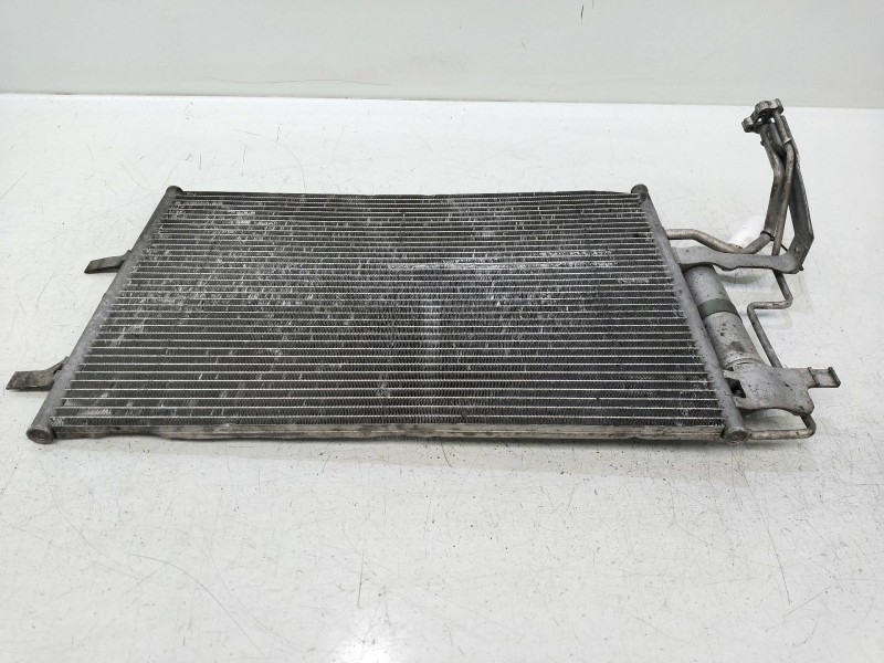 Recambio de condensador / radiador aire acondicionado para mazda 3 berlina (bk) 1.6 vvt active referencia OEM IAM   