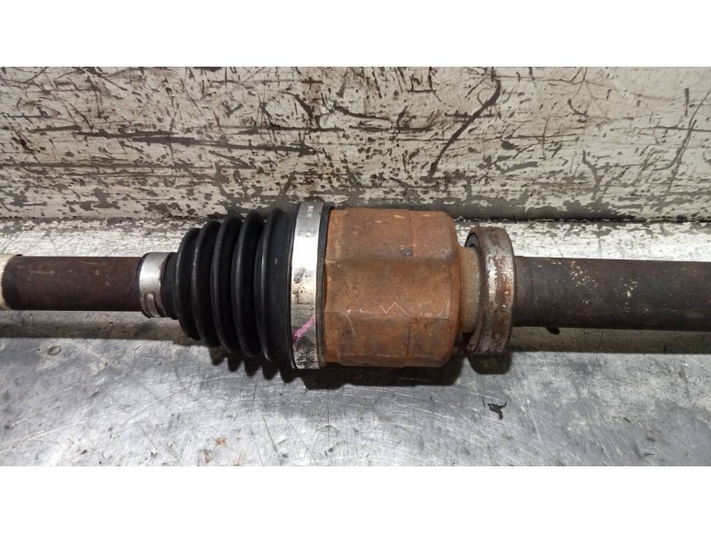 Recambio de transmision delantera derecha para renault scenic iii dynamique referencia OEM IAM 391001702R  