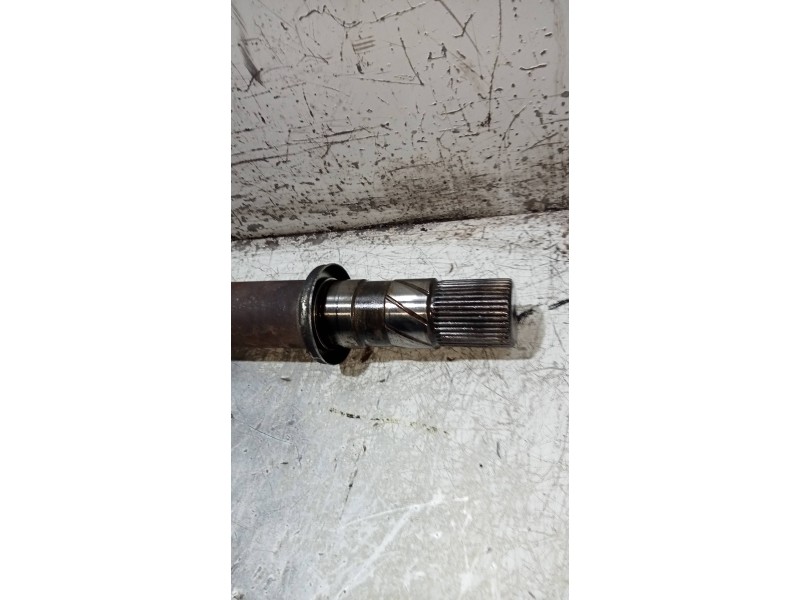 Recambio de transmision delantera derecha para renault scenic iii dynamique referencia OEM IAM 391001702R  