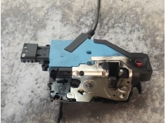 Recambio de motor cierre centralizado trasero derecho para citroen c3 picasso live edition referencia OEM IAM 9681792880 9681793