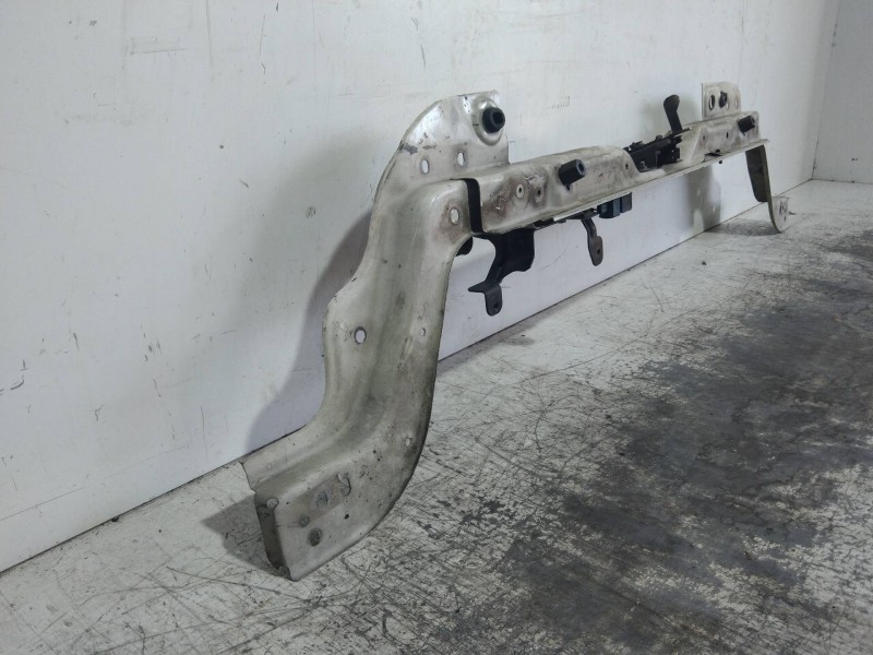 Recambio de panel frontal para fiat fiorino básico referencia OEM IAM   