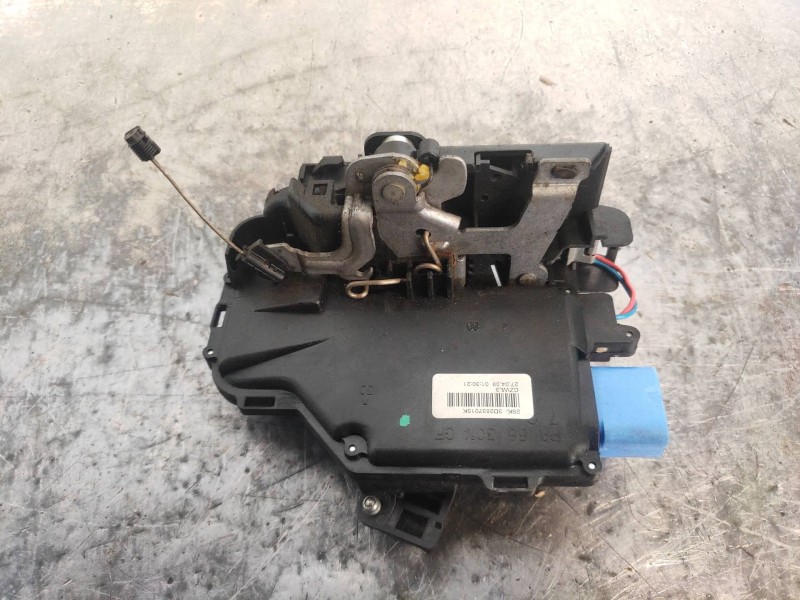 Recambio de motor cierre centralizado delantero izquierdo para volkswagen touran (1t2) advance referencia OEM IAM 3D2837015K 25K