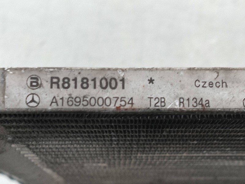 Recambio de condensador / radiador aire acondicionado para mercedes clase b (w245) 2.0 cdi cat referencia OEM IAM A1695000754  