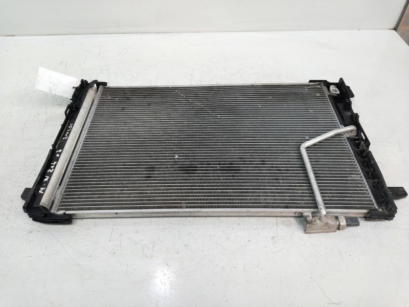 Recambio de condensador / radiador aire acondicionado para mercedes clase glk (w204) glk 2.2 cdi cat referencia OEM IAM A2045000