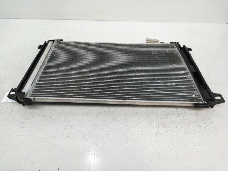 Recambio de condensador / radiador aire acondicionado para mercedes clase glk (w204) glk 2.2 cdi cat referencia OEM IAM A2045000