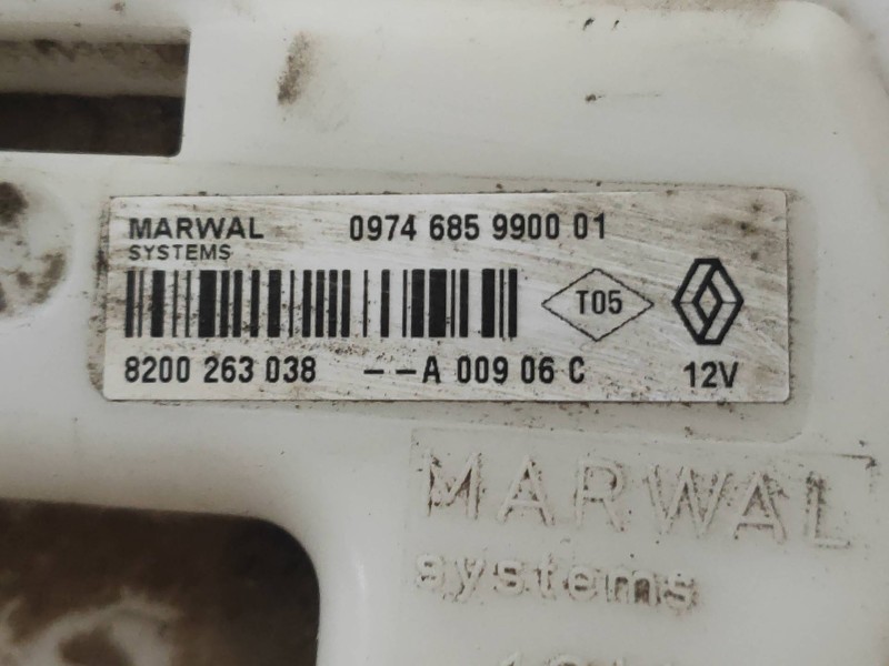 Recambio de bomba combustible para renault clio iii 1.4 16v referencia OEM IAM 0974685990001 8200263038 A00906C