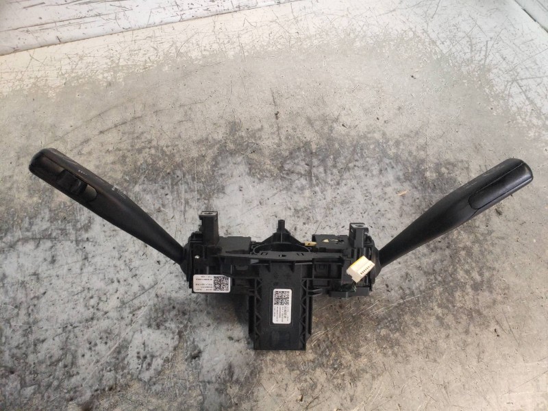 Recambio de mando luces para volkswagen caddy ka/kb (2c) kombi referencia OEM IAM 5K0953507AR 5K0963513K 