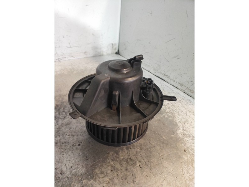 Recambio de motor calefaccion para volkswagen caddy ka/kb (2c) kombi referencia OEM IAM 1K1819015C  