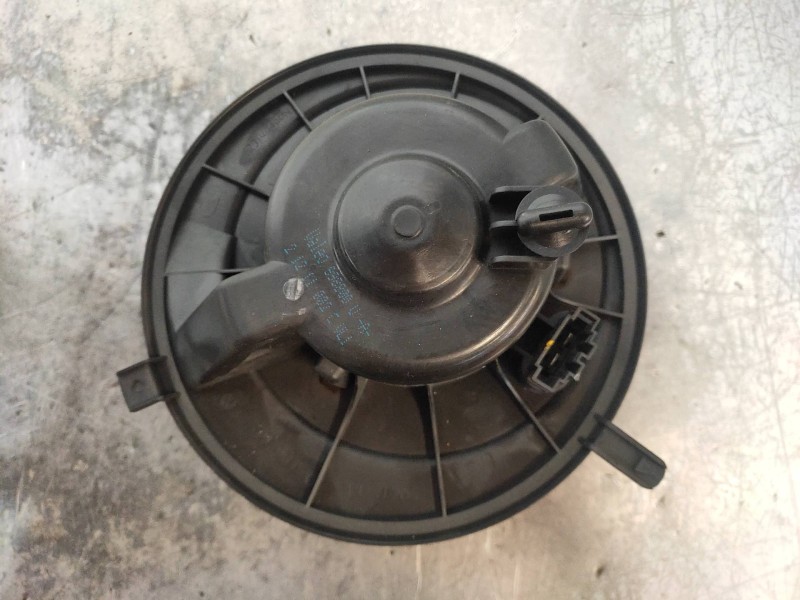 Recambio de motor calefaccion para volkswagen caddy ka/kb (2c) kombi referencia OEM IAM 1K1819015C  