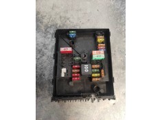Recambio de caja reles / fusibles para volkswagen caddy ka/kb (2c) kombi referencia OEM IAM 1K0937629A 017033908 1K0937804 1K093