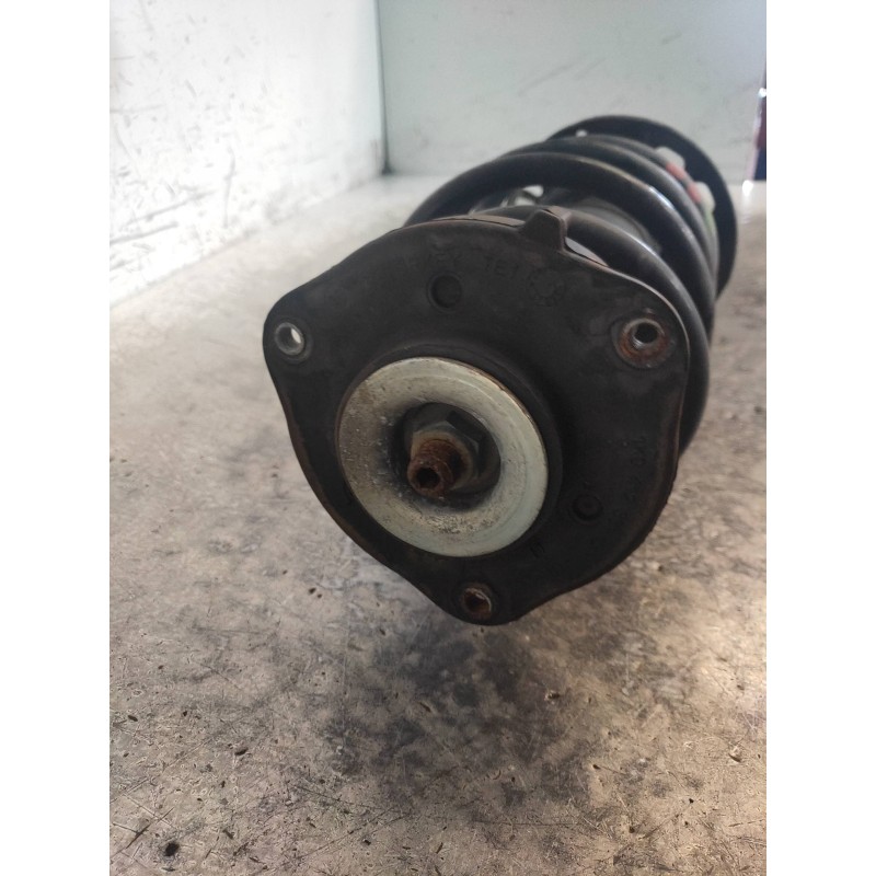 Recambio de amortiguador delantero izquierdo para volkswagen caddy ka/kb (2c) kombi referencia OEM IAM 1K0413031BA 2K5412021E 
