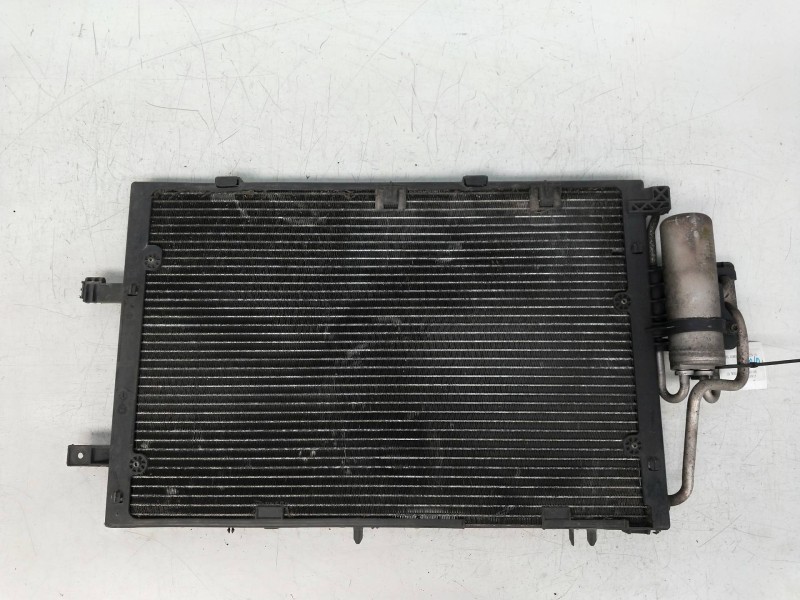 Recambio de condensador / radiador aire acondicionado para opel corsa c 1.0 12v cat (z 10 xe / lw3) referencia OEM IAM 24445193 