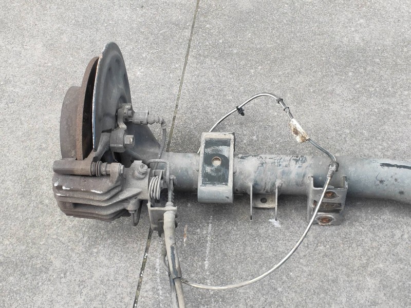 Recambio de puente trasero para volkswagen caddy ka/kb (2c) kombi referencia OEM IAM   DISCO / ABS