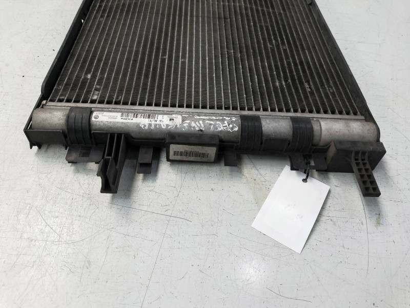 Recambio de condensador / radiador aire acondicionado para opel insignia berlina 2.0 16v cdti referencia OEM IAM 13330217  
