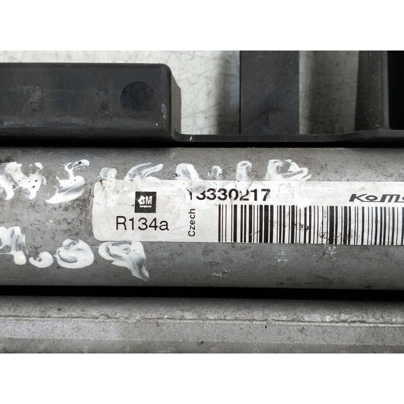 Recambio de condensador / radiador aire acondicionado para opel insignia berlina 2.0 16v cdti referencia OEM IAM 13330217  