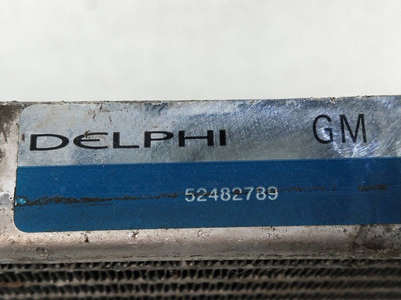 Recambio de condensador / radiador aire acondicionado para opel omega b elegance berlina referencia OEM IAM 52482789  