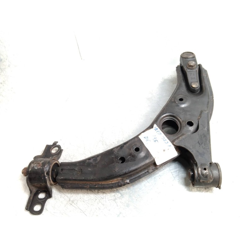 Recambio de brazo suspension inferior delantero derecho para mazda 323 berlina c/f/p/s (ba) 2.0 d p glx referencia OEM IAM    Recambio de brazo suspension inferior delantero derecho para mazda 323 berlina c/f/p/s (ba) 2.0 d p glx referencia OEM IAM