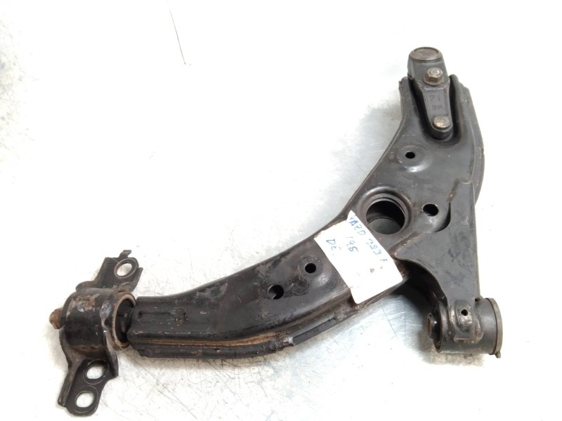 Recambio de brazo suspension inferior delantero derecho para mazda 323 berlina c/f/p/s (ba) 2.0 d p glx referencia OEM IAM    Recambio de brazo suspension inferior delantero derecho para mazda 323 berlina c/f/p/s (ba) 2.0 d p glx referencia OEM IAM