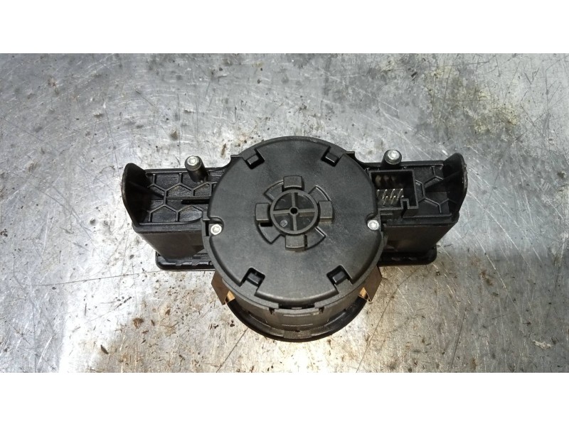 Recambio de mando luces para mercedes clase c (w204) familiar c 200 t cdi blueefficiency (204.201) referencia OEM IAM A204905300