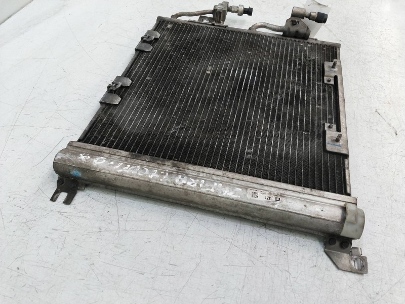 Recambio de condensador / radiador aire acondicionado para opel zafira b energy referencia OEM IAM 13129195  