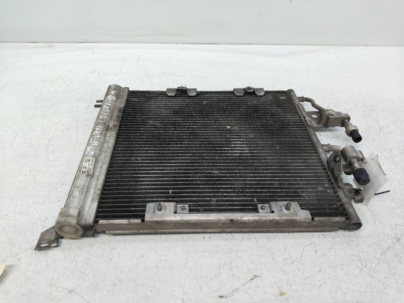 Recambio de condensador / radiador aire acondicionado para opel zafira b energy referencia OEM IAM 13129195  