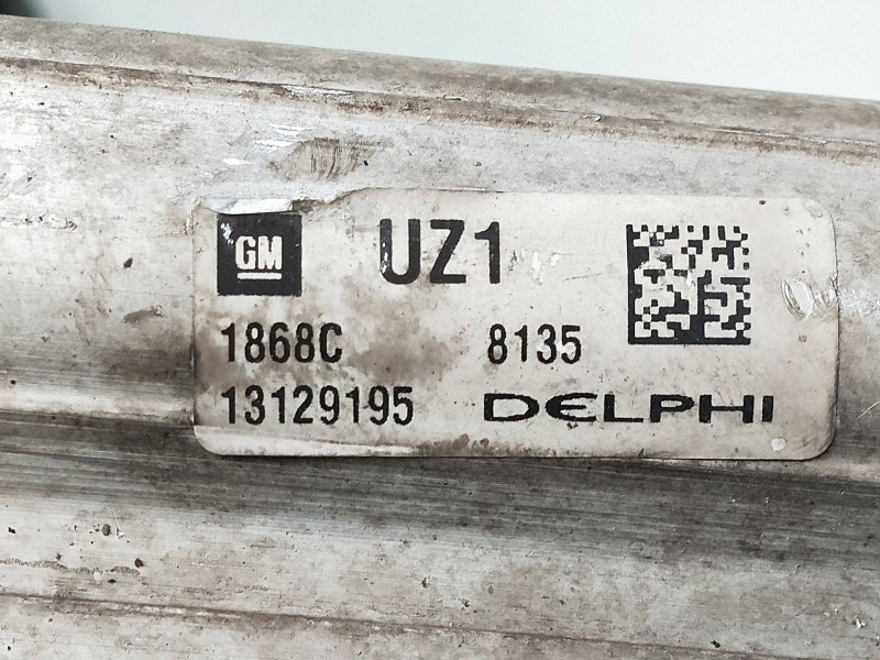 Recambio de condensador / radiador aire acondicionado para opel zafira b energy referencia OEM IAM 13129195  