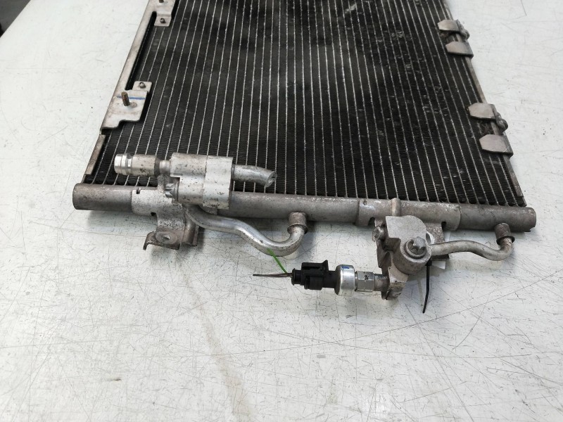 Recambio de condensador / radiador aire acondicionado para opel zafira b cosmo referencia OEM IAM 13129195  