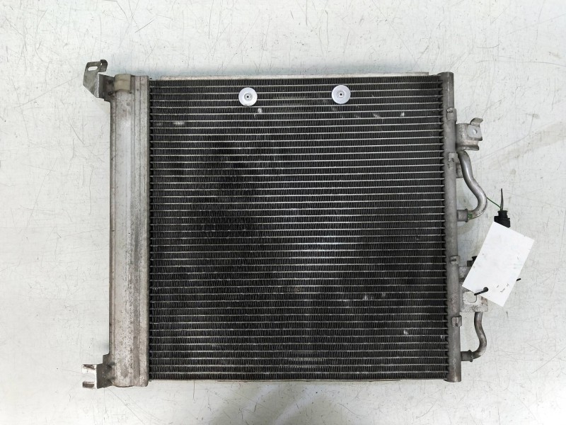 Recambio de condensador / radiador aire acondicionado para opel zafira b cosmo referencia OEM IAM 13129195  