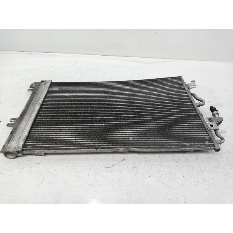 Recambio de condensador / radiador aire acondicionado para opel zafira b 1.8 16v referencia OEM IAM 13129192  